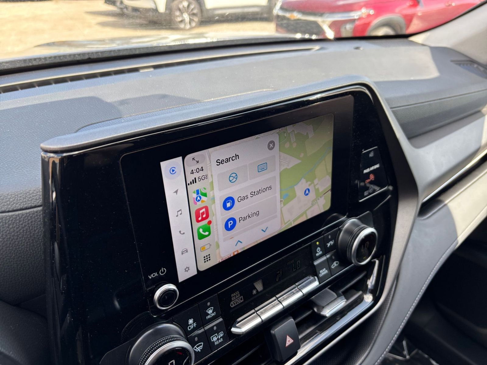 Used 2025 Toyota Highlander LE image 20