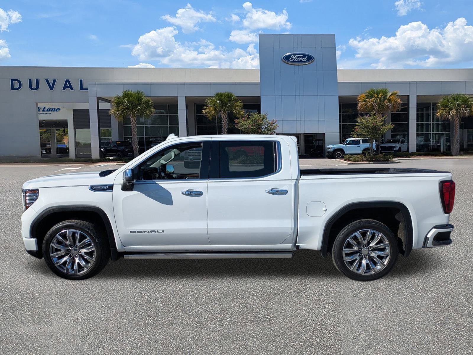 Used 2024 GMC Sierra 1500 Denali w/ Denali Reserve Package image 7