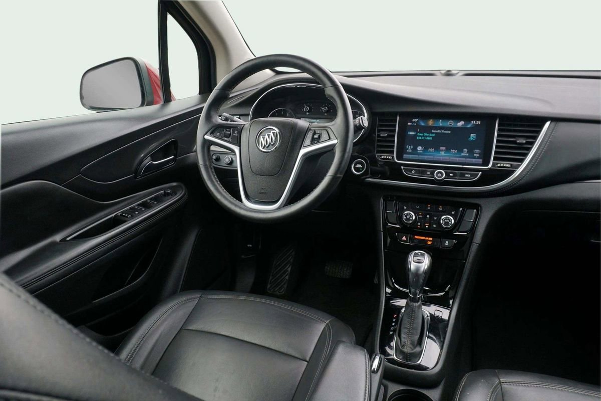 Used 2017 Buick Encore Essence image 25
