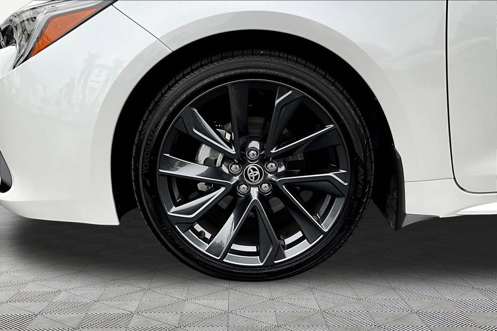 Used 2026 Toyota Corolla XSE FWD image 33