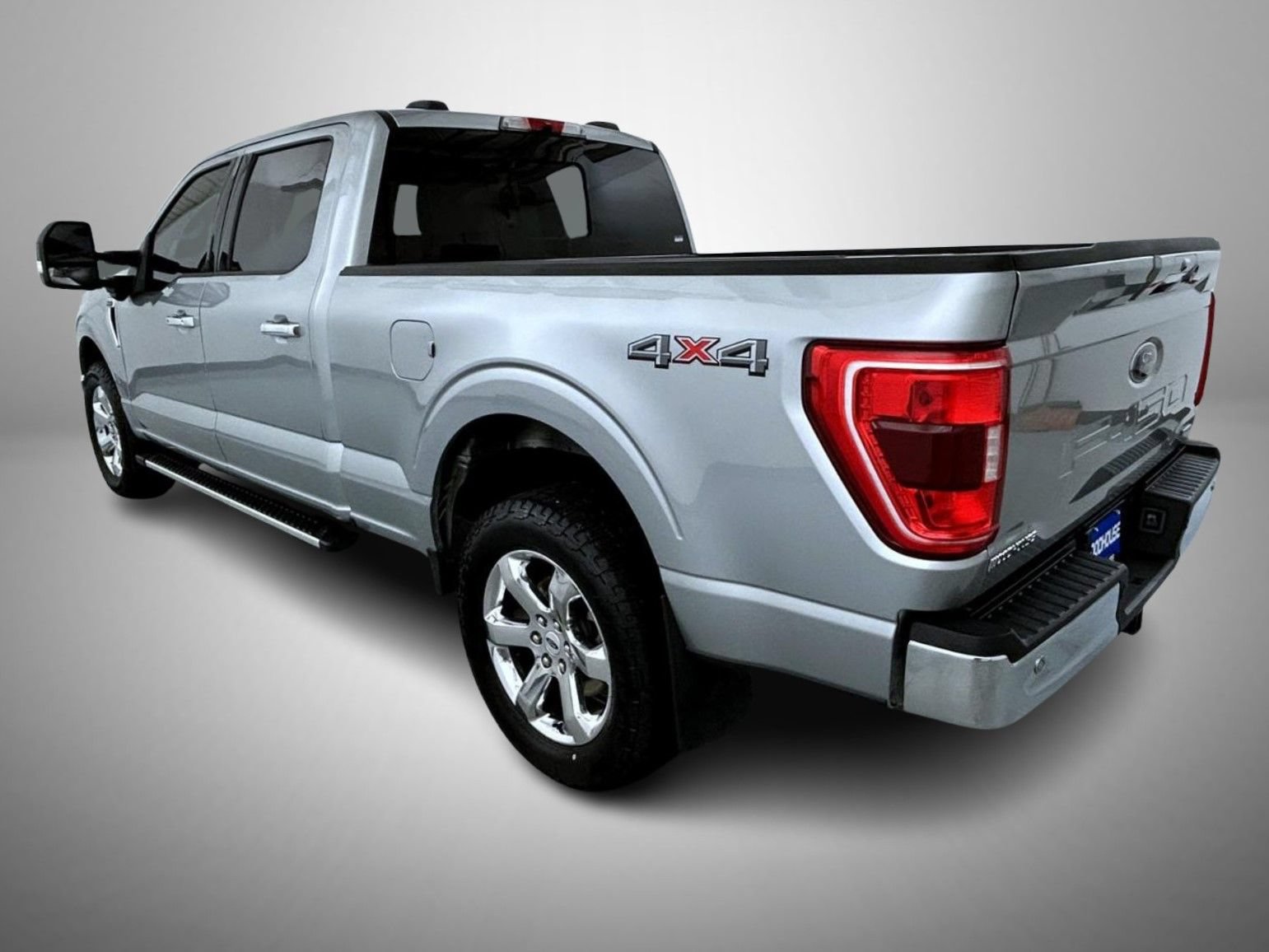 Used 2022 Ford F150 XLT w/ Equipment Group 302A High AWD/4WD image 7