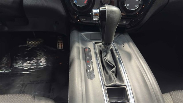 Used 2022 Honda HR-V Sport image 16