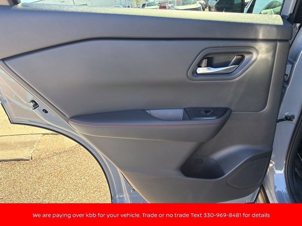 New 2027 Nissan Rogue SV w/ Rock Creek Premium Package AWD/4WD image 43