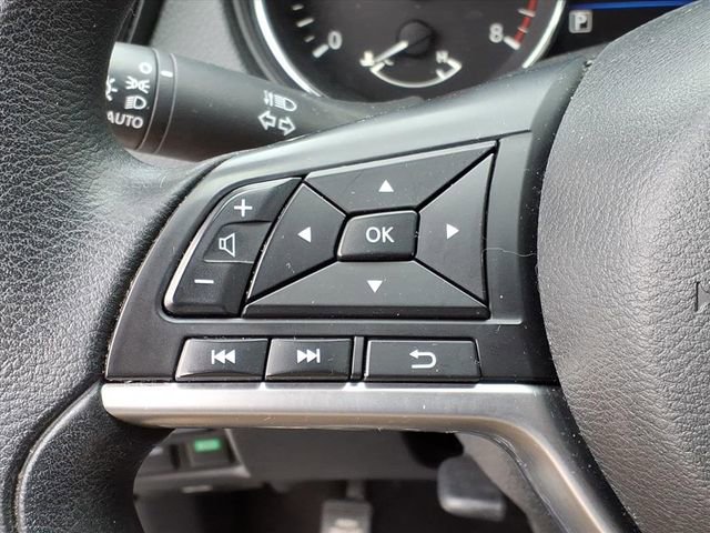 Used 2019 Nissan Rogue S image 20