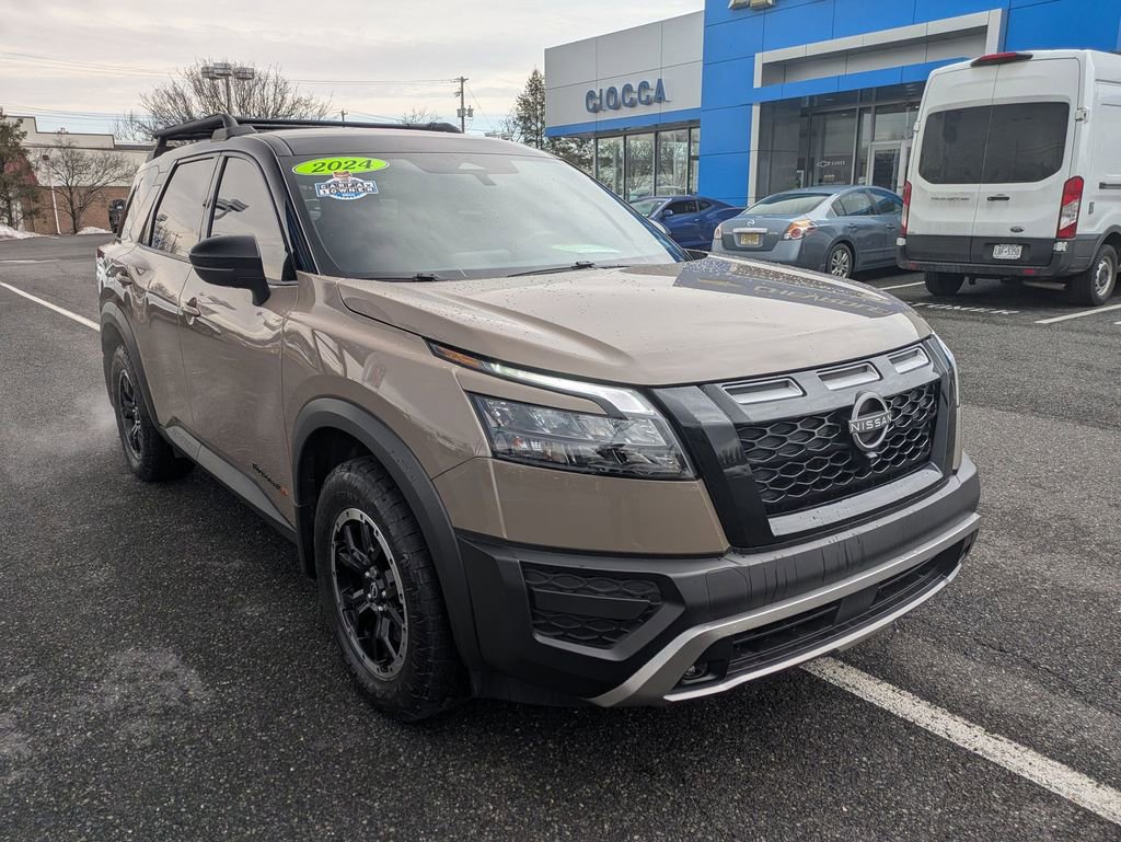 Used 2024 Nissan Pathfinder Rock Creek image 3