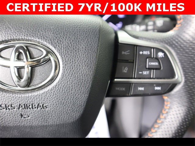 Used 2021 Toyota Sienna XSE image 22