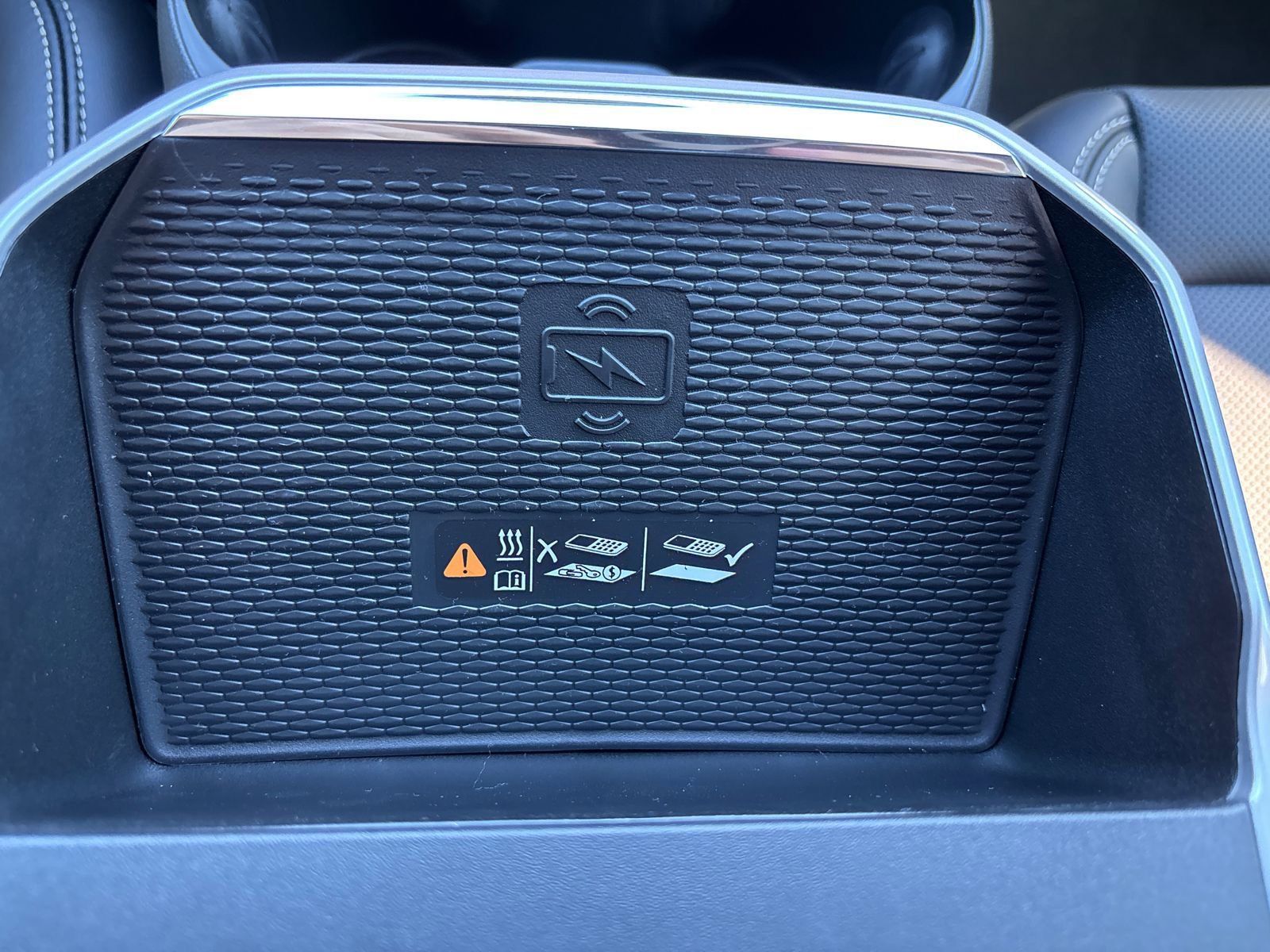 New 2026 GMC Terrain Elevation w/ Elevation Premium Package image 12