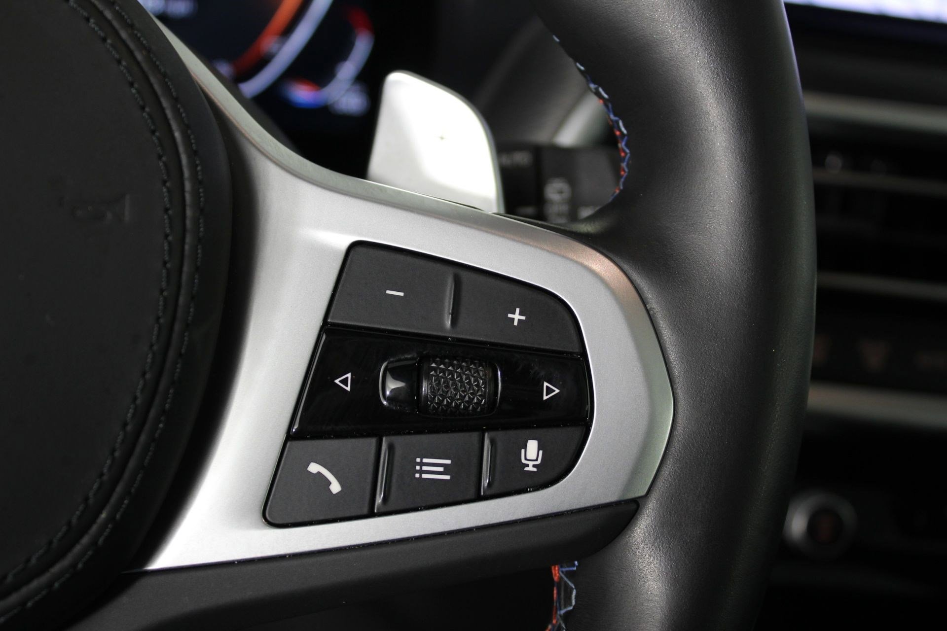 Certified 2024 BMW X3 M40i image 29