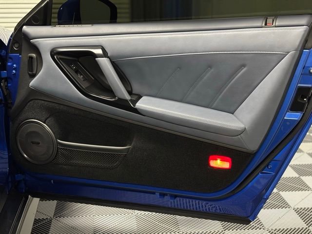 Used 2020 Nissan GT-R Premium image 22