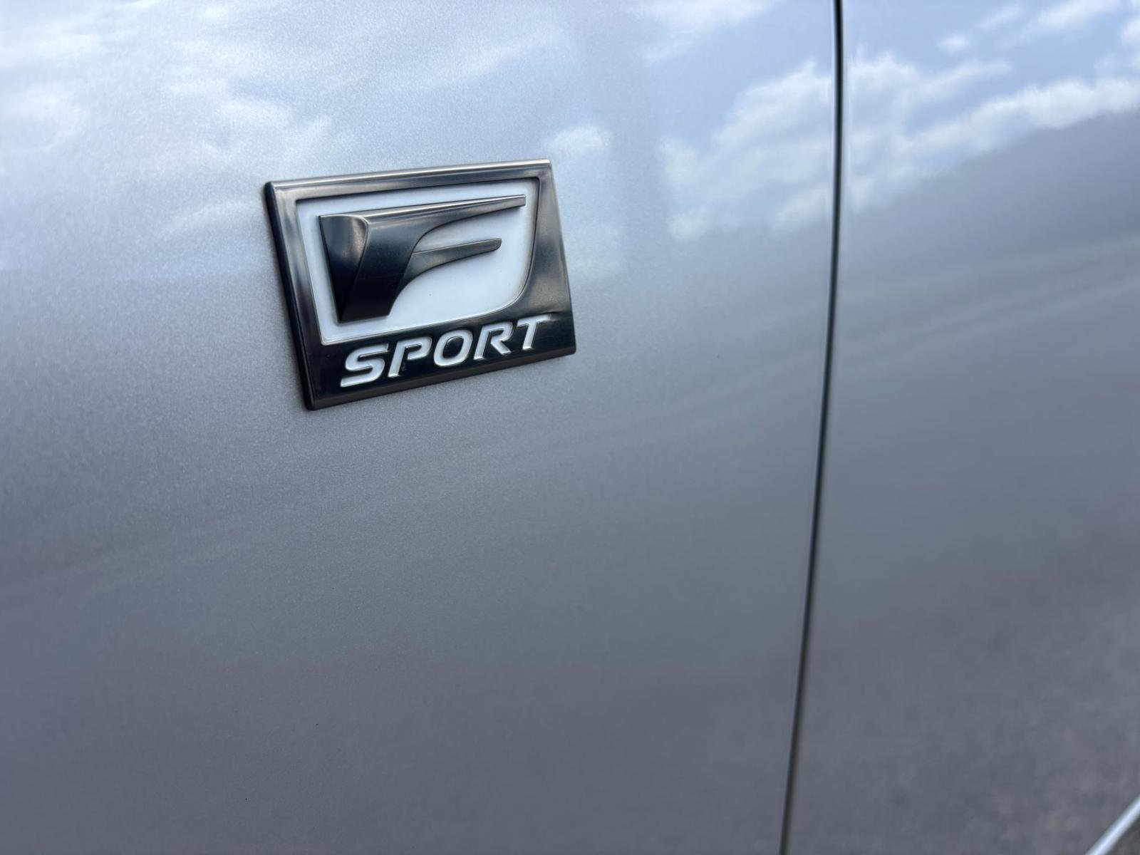 Used 2015 Lexus IS 250 w/ F-Sport Package RWD image 10