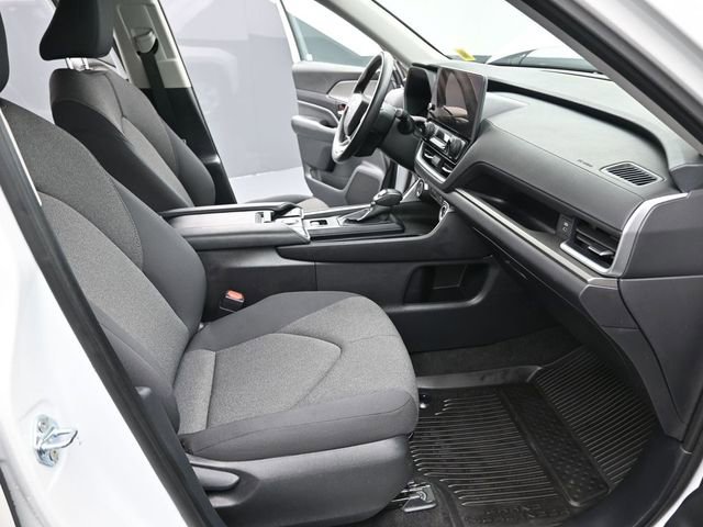 Certified 2025 Toyota Grand Highlander AWD image 31