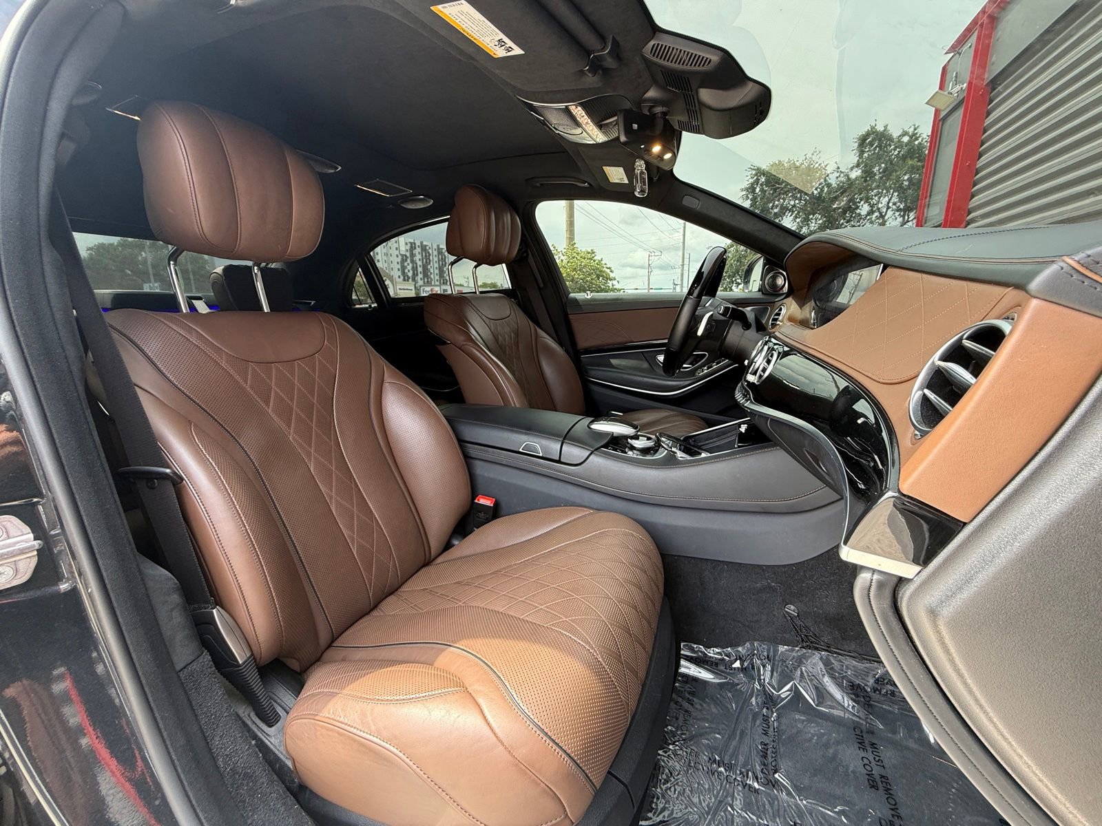 Used 2019 Mercedes-Benz S 560 Sedan image 22