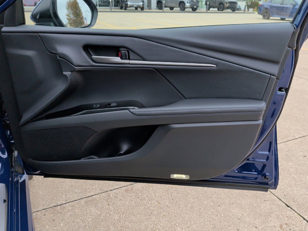 New 2026 Toyota Camry XSE AWD/4WD image 12