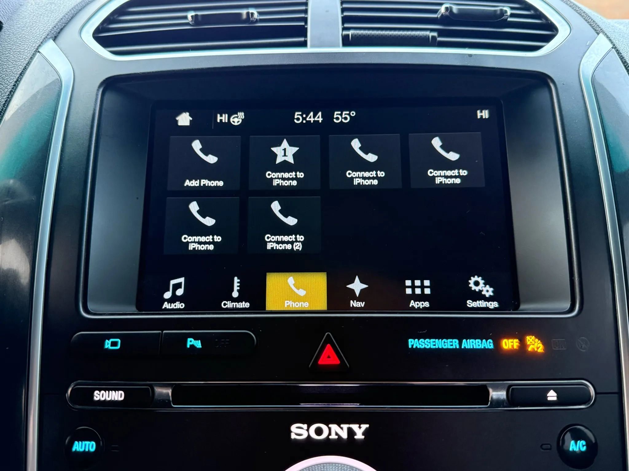 Used 2017 Ford Explorer Sport w/ Equipment Group 401A AWD/4WD image 34