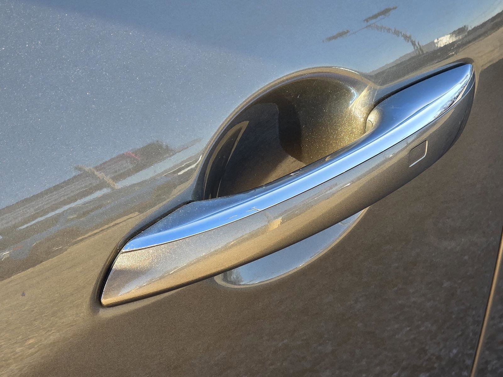 Used 2023 Genesis G80 2.5T image 38