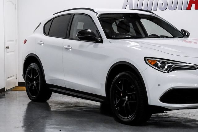 Used 2019 Alfa Romeo Stelvio w/ Nero Edizione RWD image 5