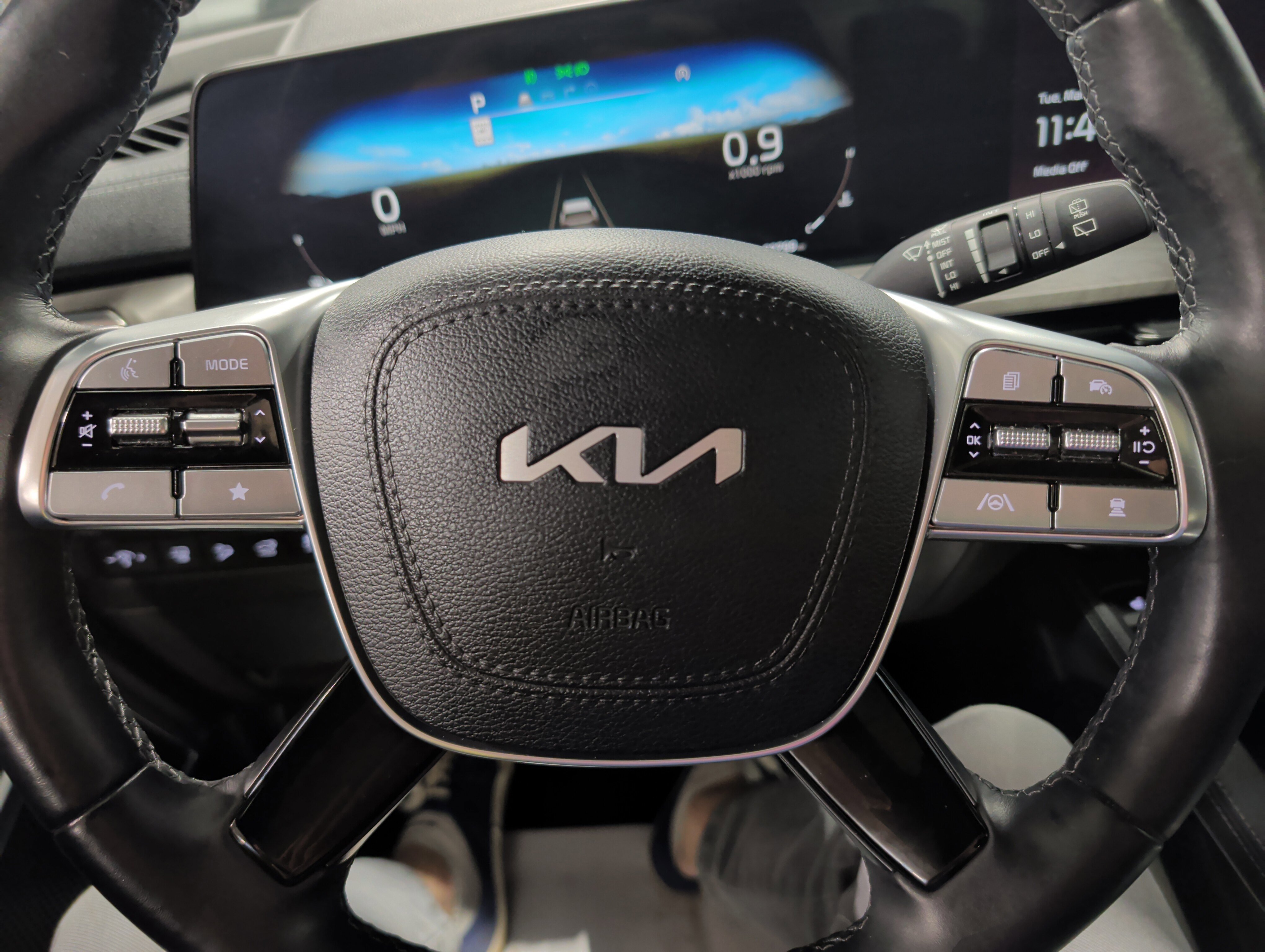 Used 2024 Kia Telluride SX X-Pro image 10