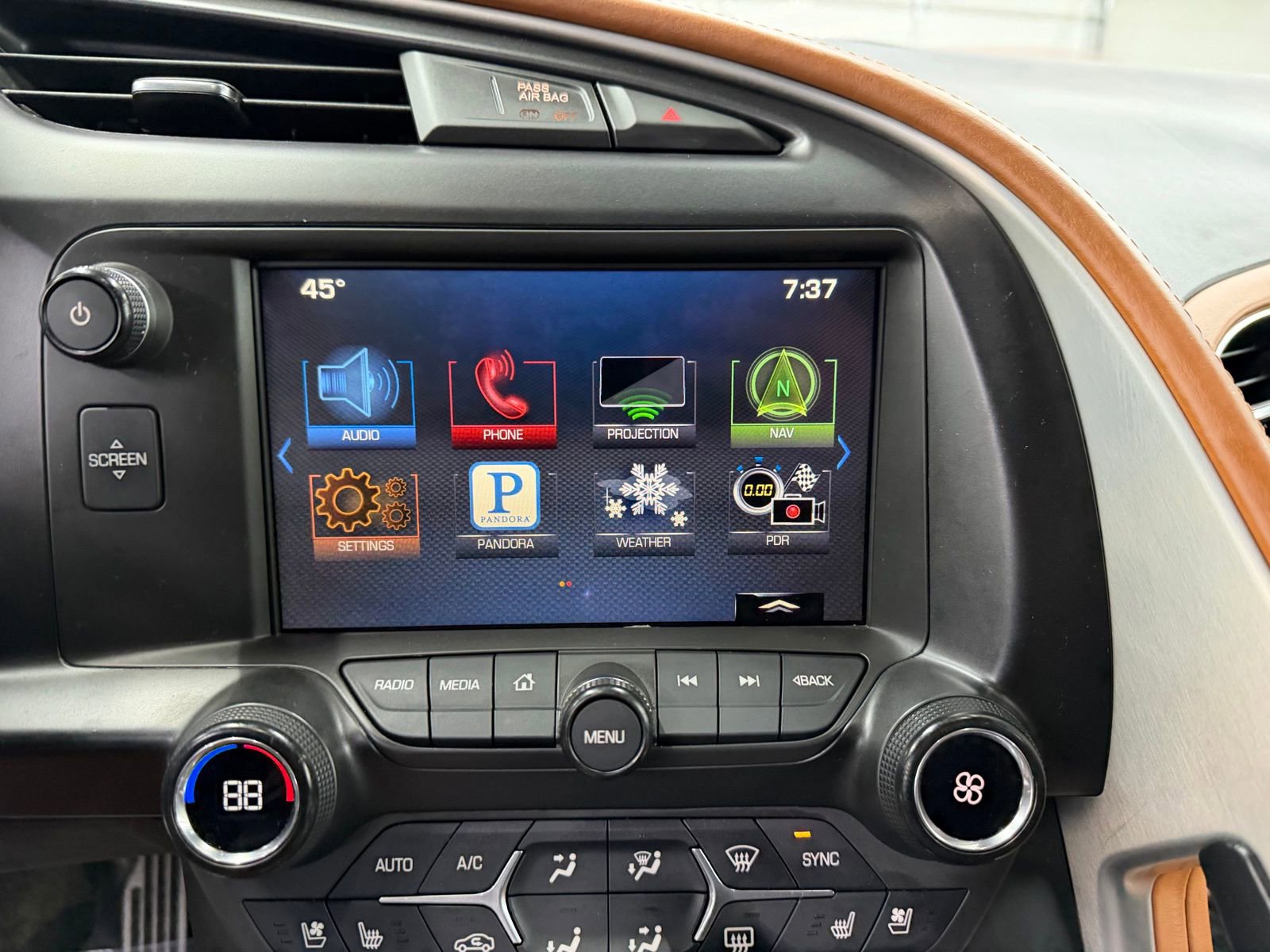 Used 2016 Chevrolet Corvette Z06 w/ 3LZ Preferred Equipment Group image 15