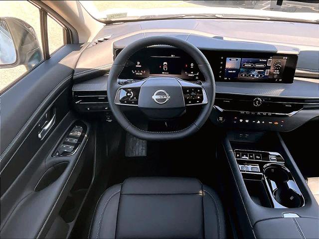 Certified 2025 Nissan Murano SV w/ Cargo Package AWD/4WD image 17