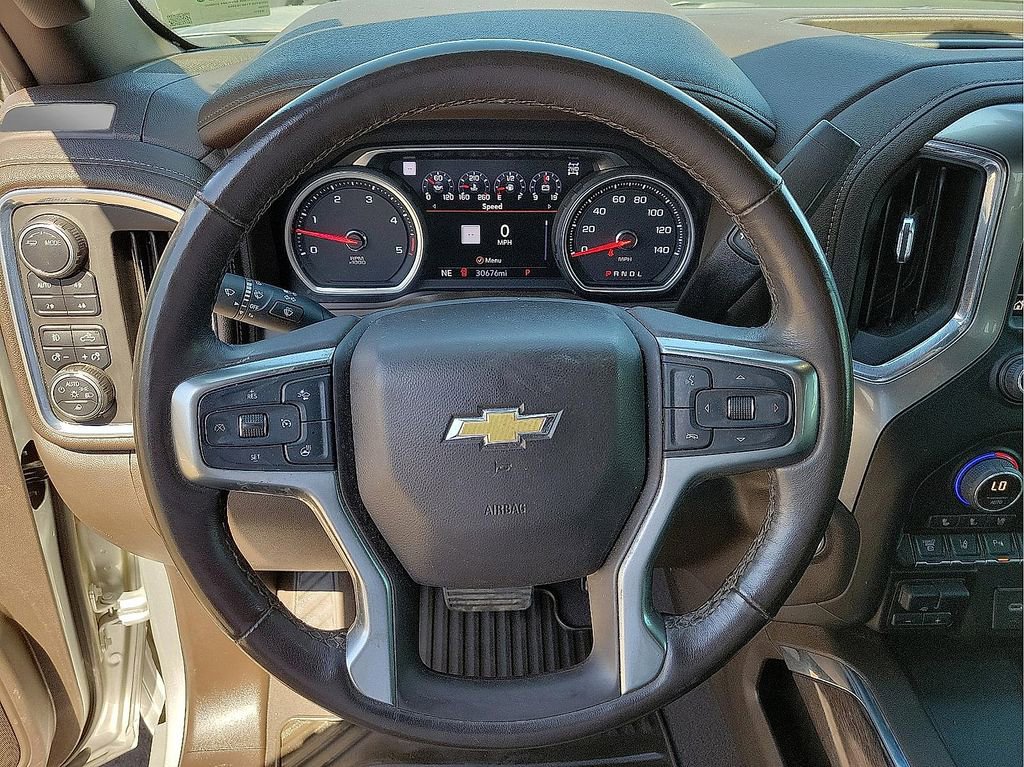 Used 2022 Chevrolet Silverado 3500 LTZ w/ LTZ Convenience Package AWD/4WD image 16