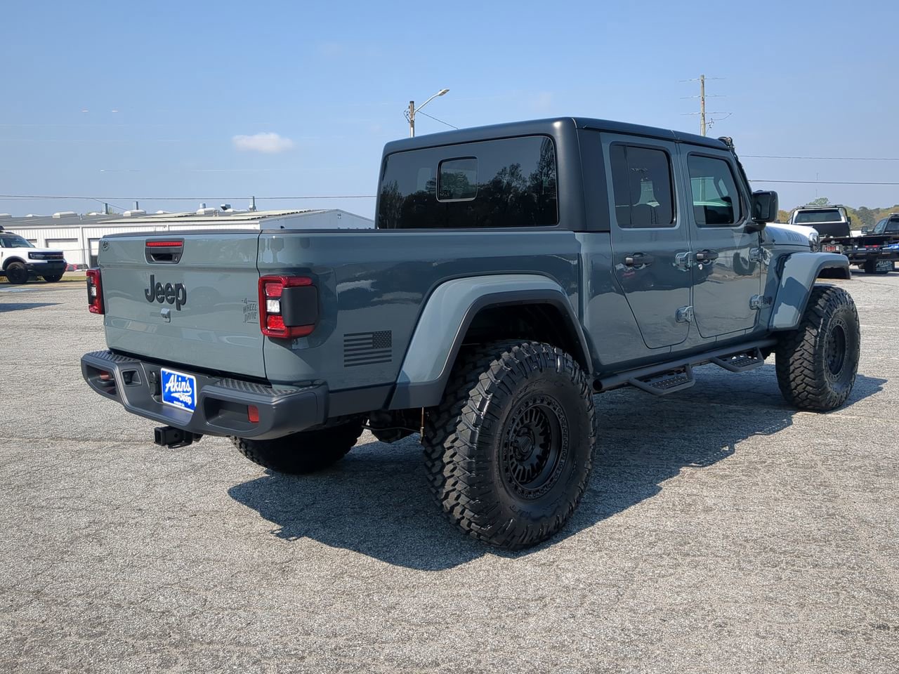 New 2026 Jeep Gladiator Willys AWD/4WD image 4