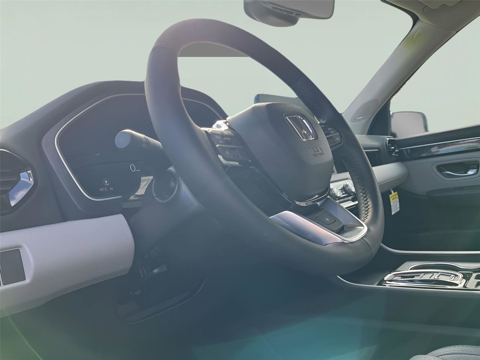 Used 2025 Honda Pilot Elite image 12