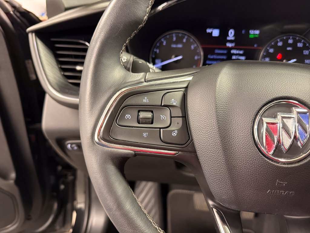 Used 2022 Buick Envision Essence w/ Technology Package I FWD image 31