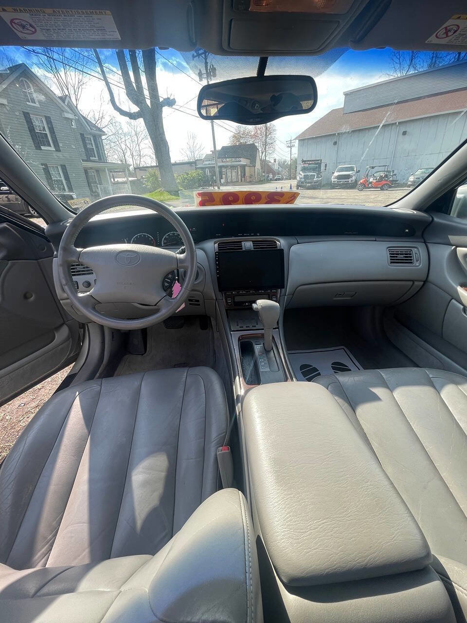 Used 2001 Toyota Avalon XL FWD image 4