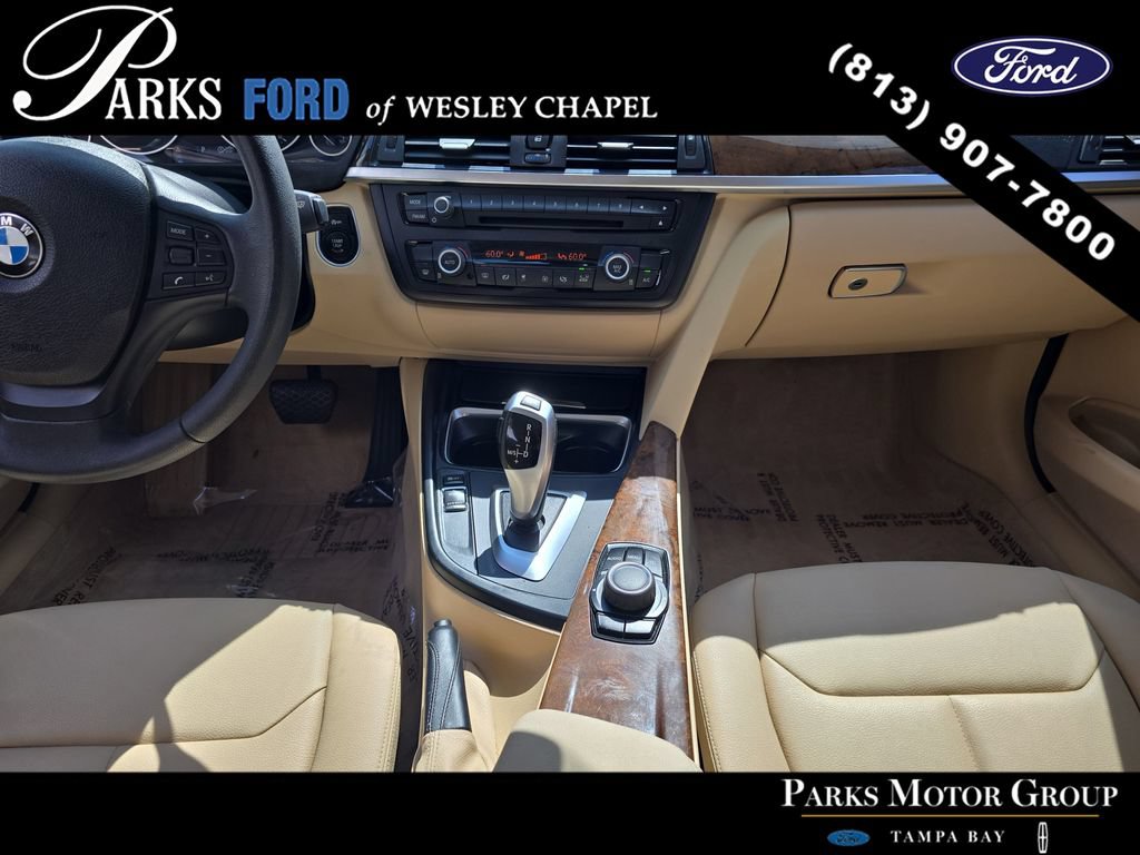 Used 2015 BMW 320i Sedan RWD image 12
