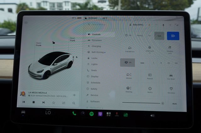 Used 2021 Tesla Model 3 Standard Range Plus RWD image 34