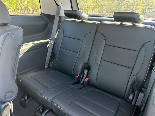 Used 2023 GMC Acadia AT4 w/ Technology Package image 28