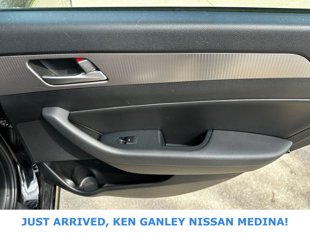 Used 2019 Hyundai Sonata Sport FWD image 20