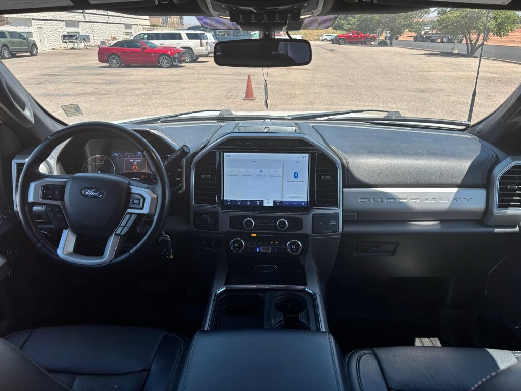Used 2022 Ford F350 Lariat w/ Black Appearance Package AWD/4WD image 31