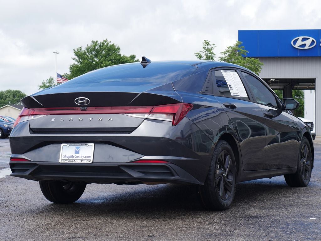 Used 2021 Hyundai Elantra SEL w/ Convenience Package FWD image 18