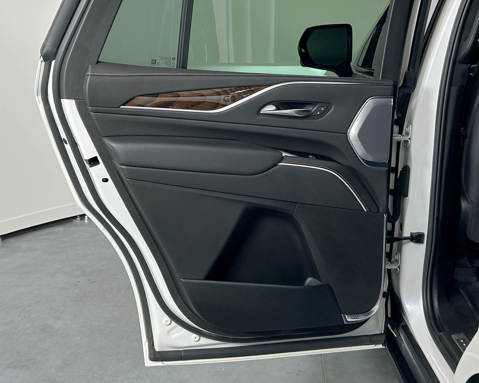 Used 2022 Cadillac Escalade Sport Platinum w/ LPO, Floor Liner Package image 22