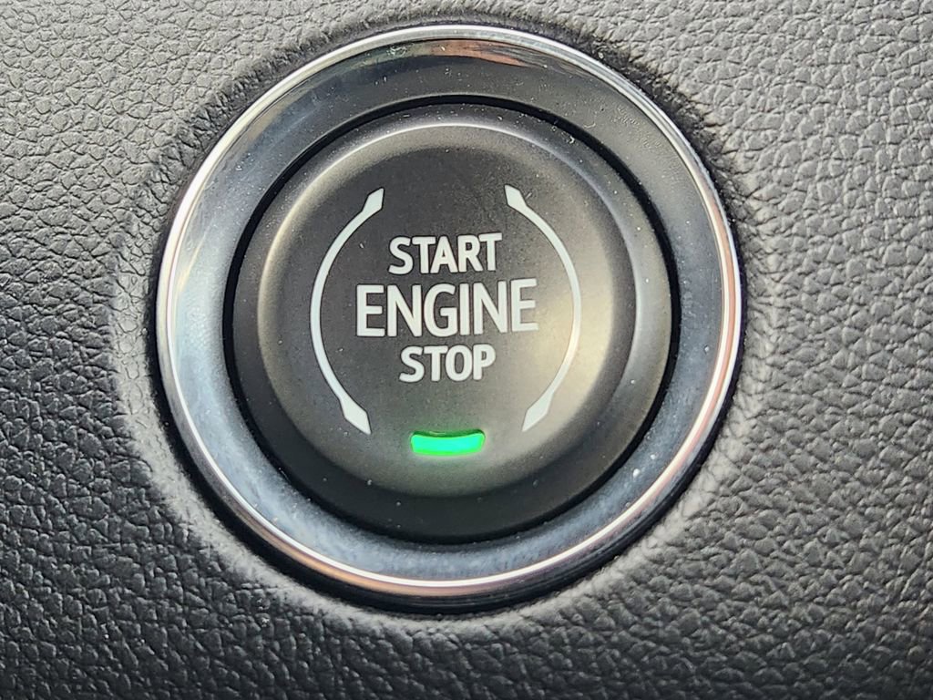 Used 2025 GMC Acadia Elevation image 20