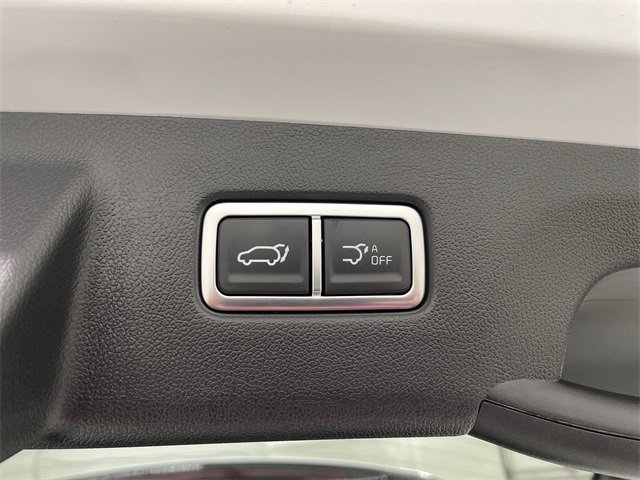 Used 2025 Kia Sorento EX image 16