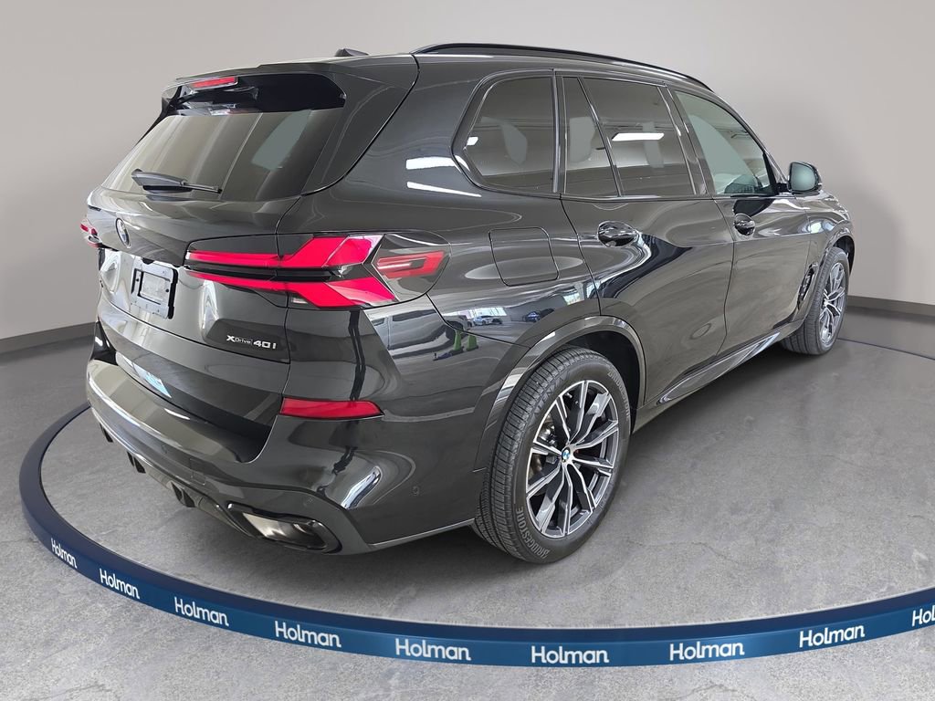 Used 2024 BMW X5 xDrive40i w/ Executive Package image 7