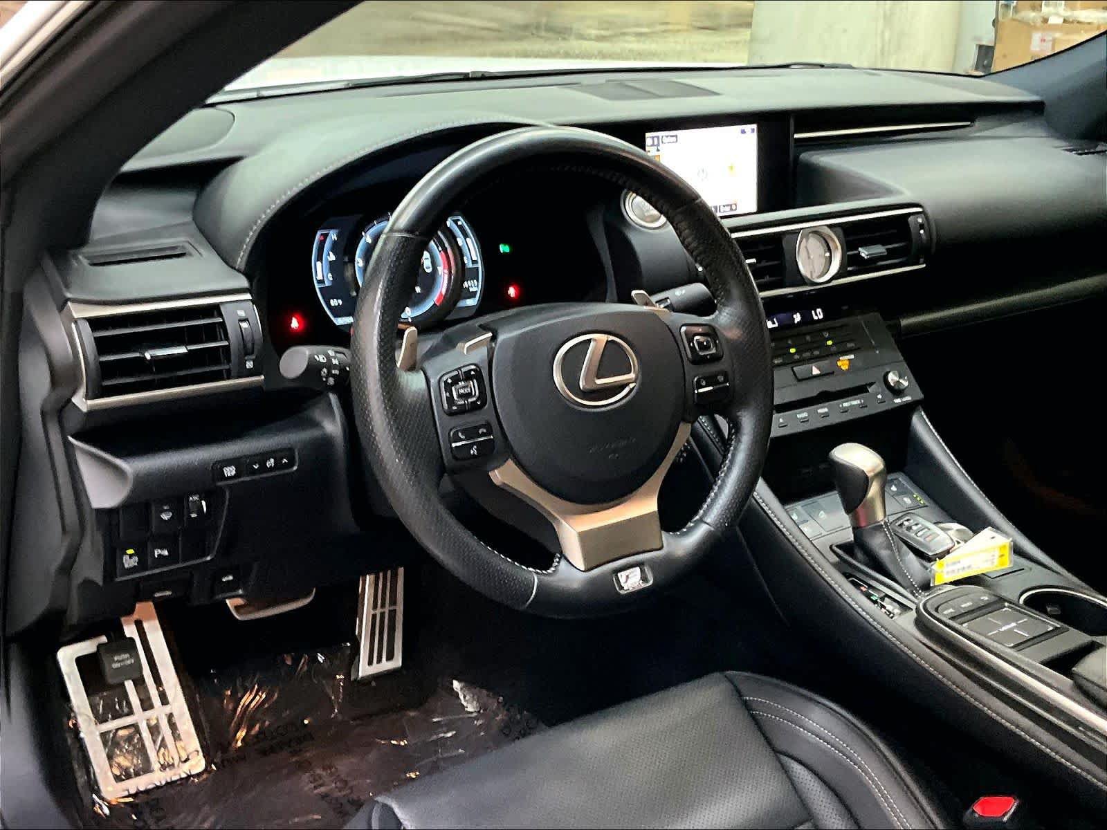 Used 2016 Lexus RC 300 AWD image 16
