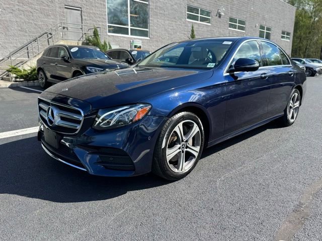 Used 2020 Mercedes-Benz E 350 4MATIC Sedan image 7