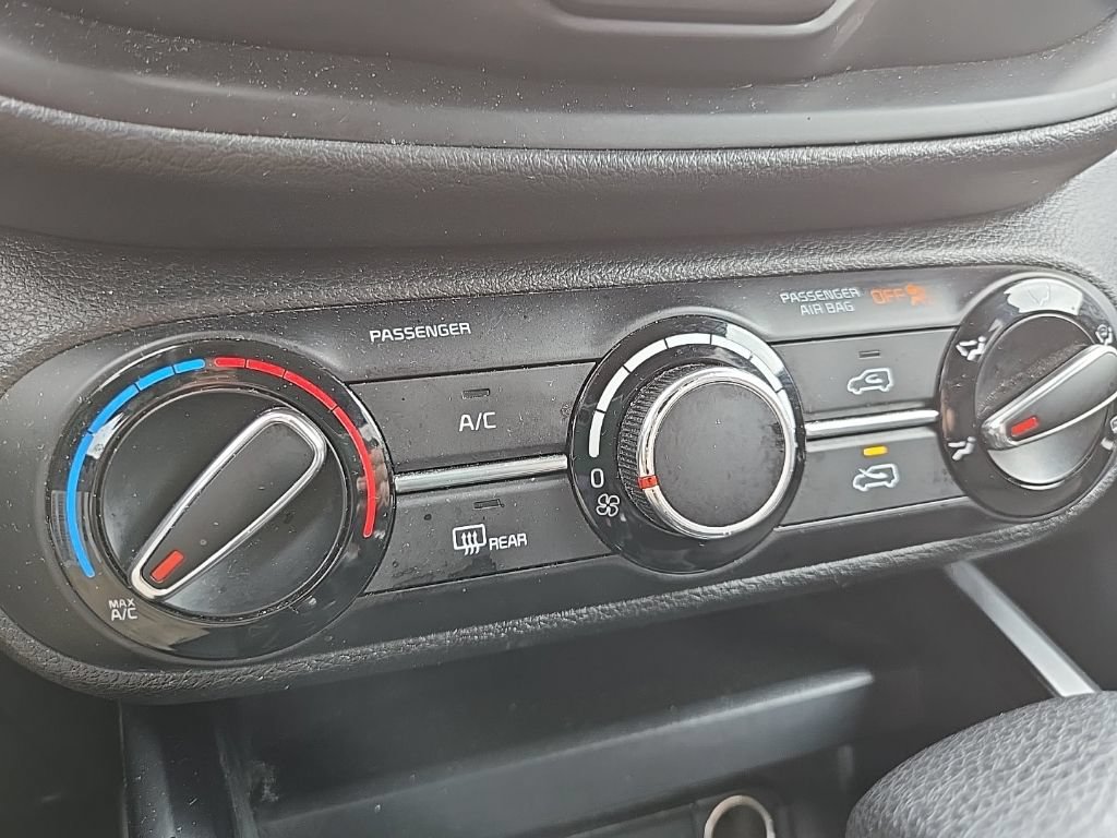 Certified 2024 Kia Soul LX w/ Option Group 015 FWD image 21