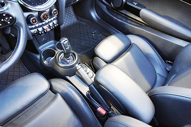 Used 2024 MINI Cooper S FWD image 30