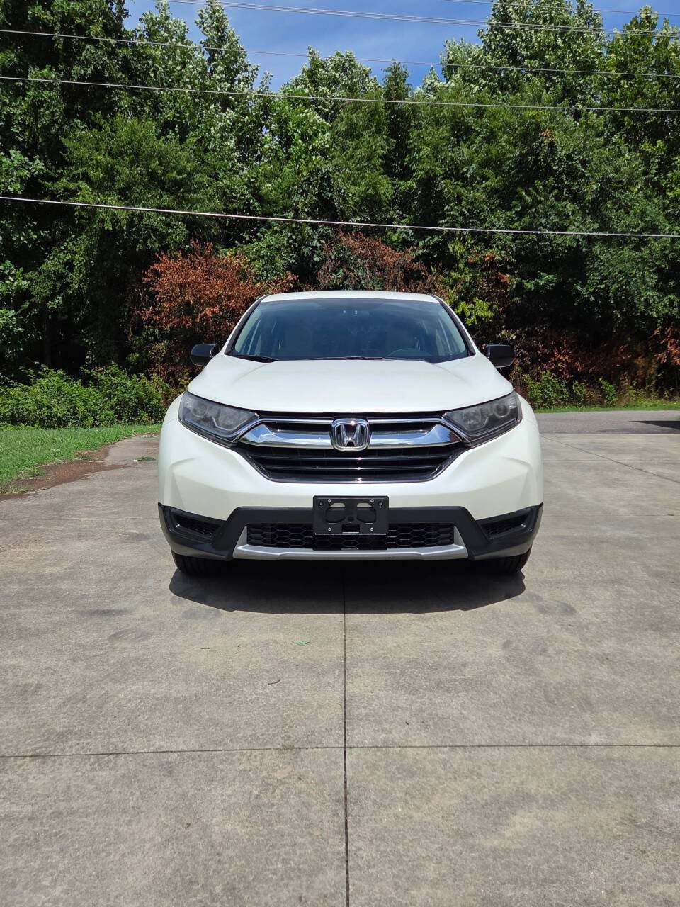 Used 2017 Honda CR-V LX image 2