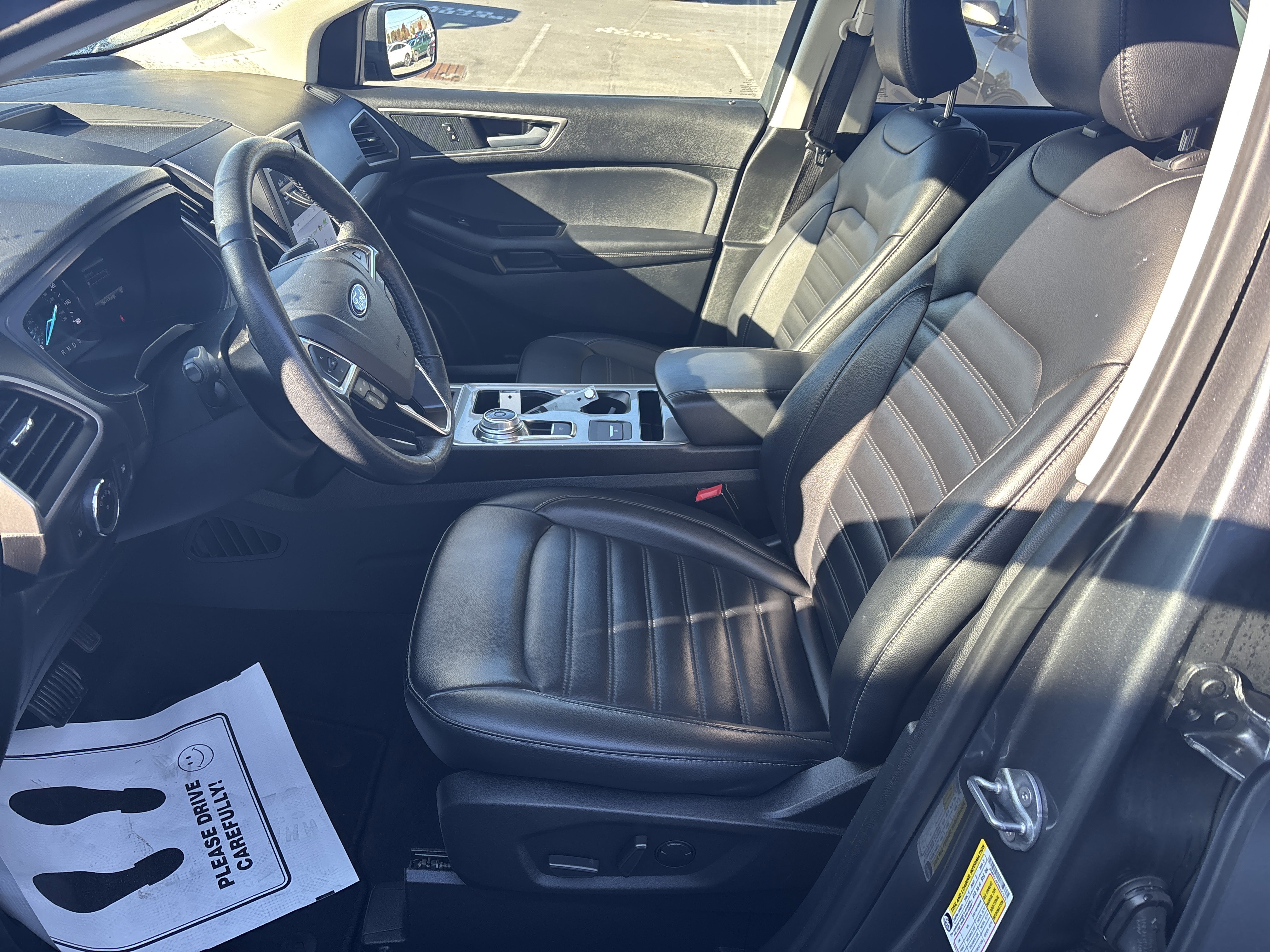 Used 2024 Ford Edge SEL image 12