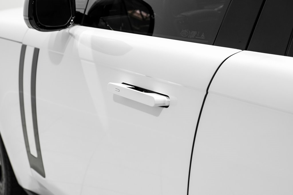 Used 2024 Land Rover Range Rover SE image 38