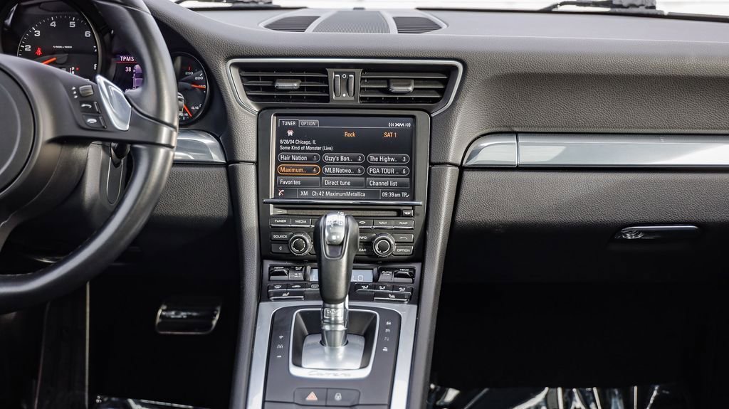 Used 2014 Porsche 911 Carrera image 16
