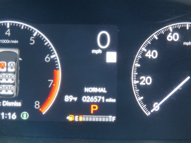Used 2025 Honda Pilot Sport image 14