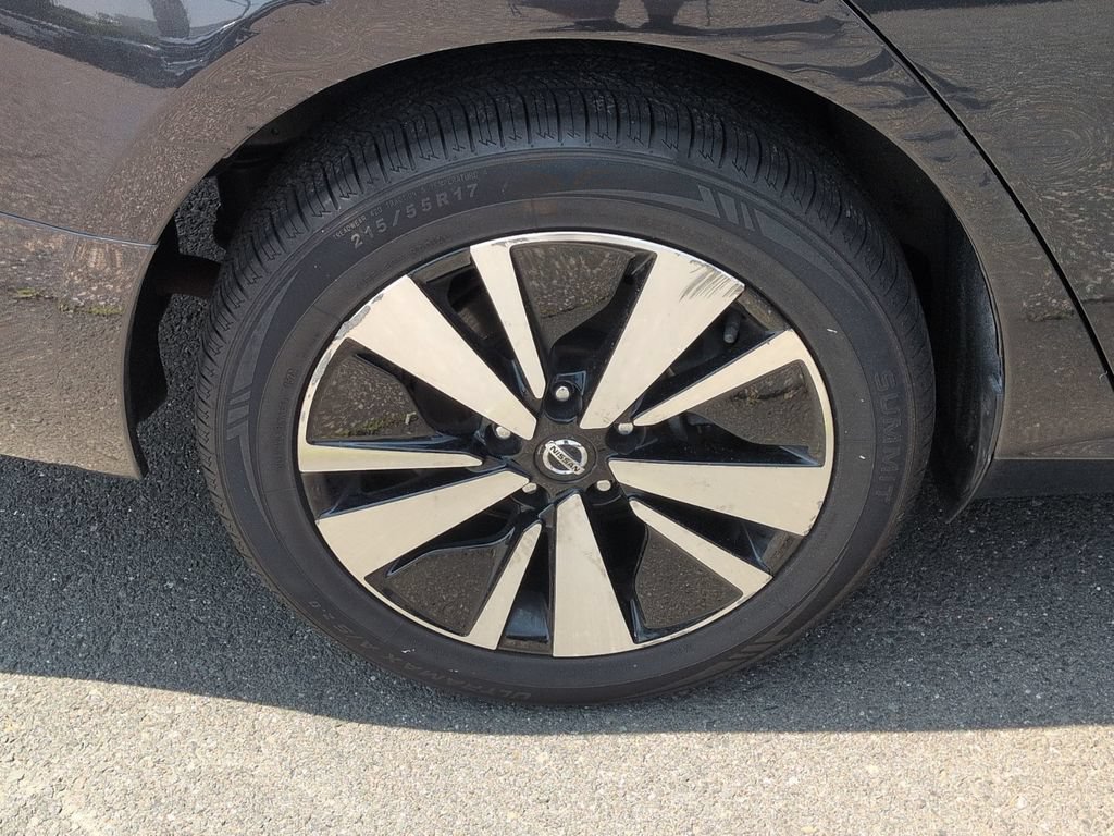 Used 2022 Nissan Altima 2.5 SV w/ SV Premium Package AWD/4WD image 30