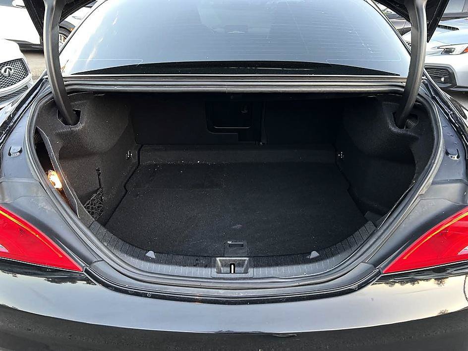 Used 2018 Mercedes-Benz CLA 250 image 8