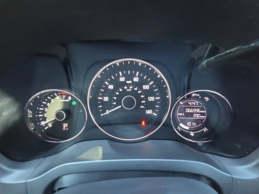 Used 2018 Honda HR-V LX image 28